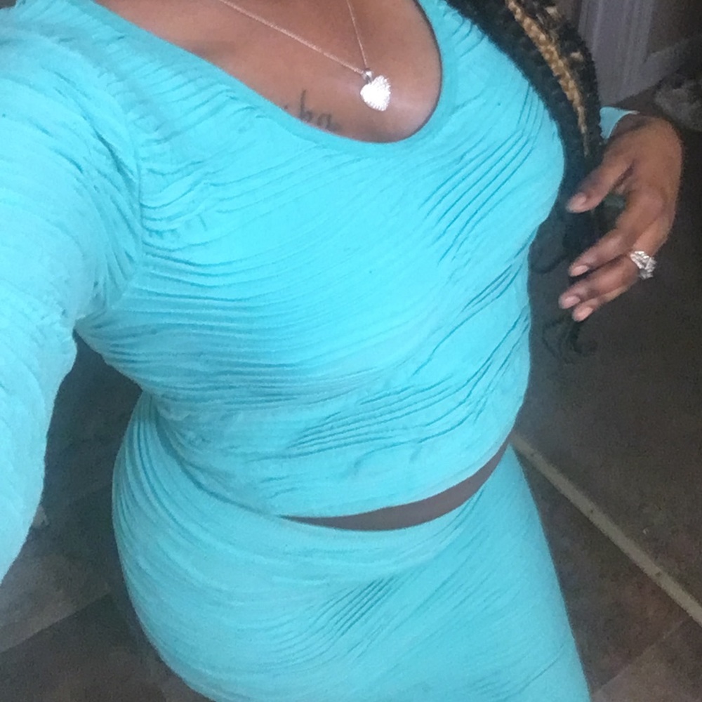 2 piece set